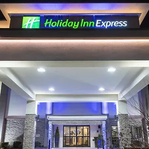 *** Hotell Express - Newark Airport - By Ihg USA